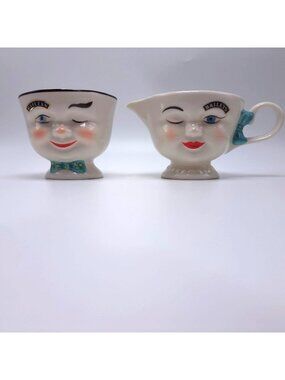 Limited Edition 1996 Baileys Irish Cream Anthropomorphic Wink Cream Sugar Promo